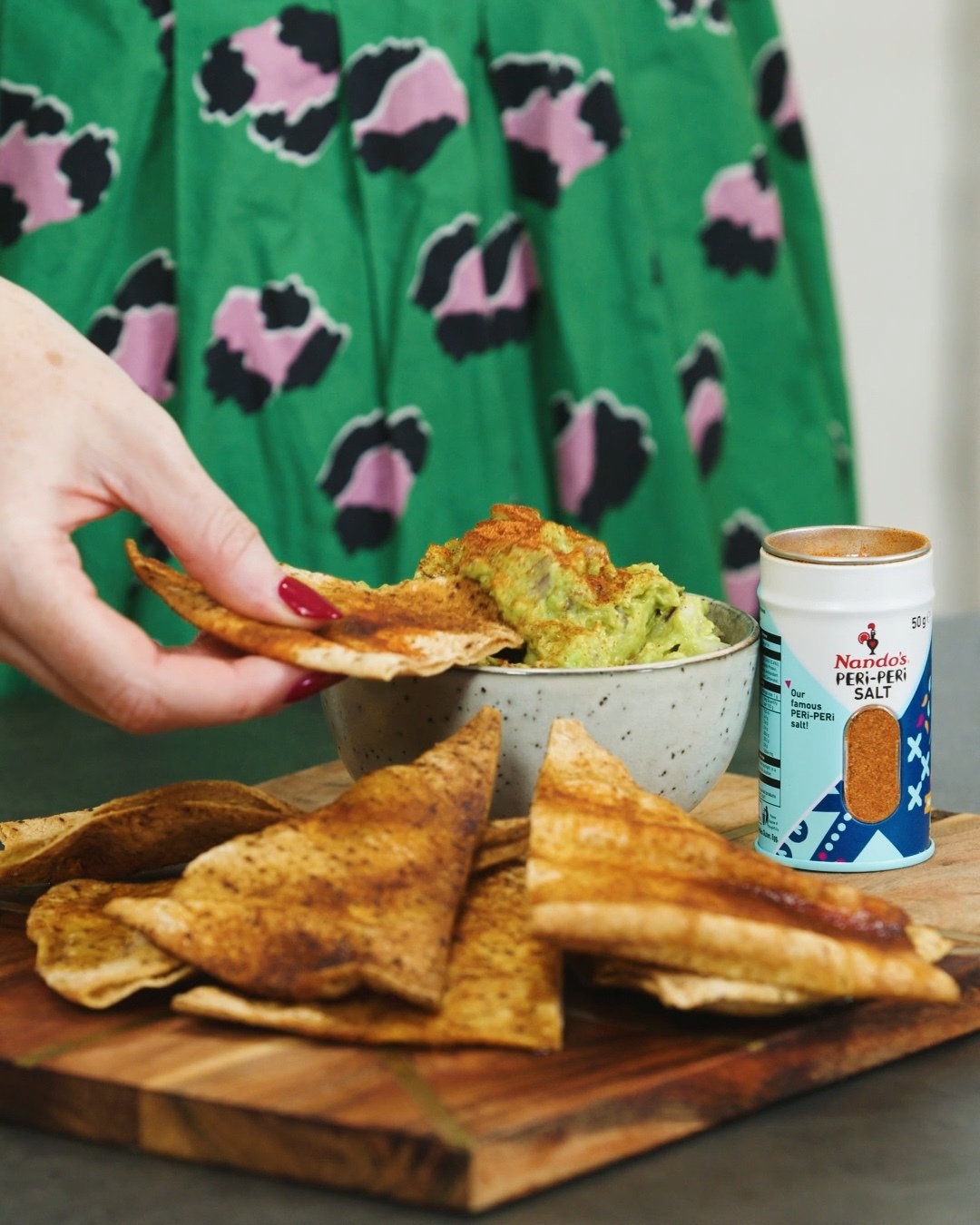Fresh PERiPERi Guacamole & Pita Chips Recipe Nando's New Zealand