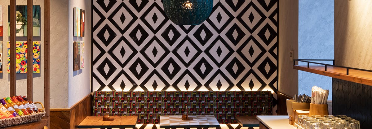 Nandos CHEVRON building image