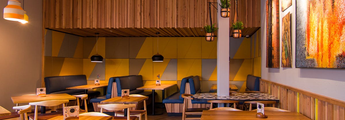 Nandos KARAWARA building image