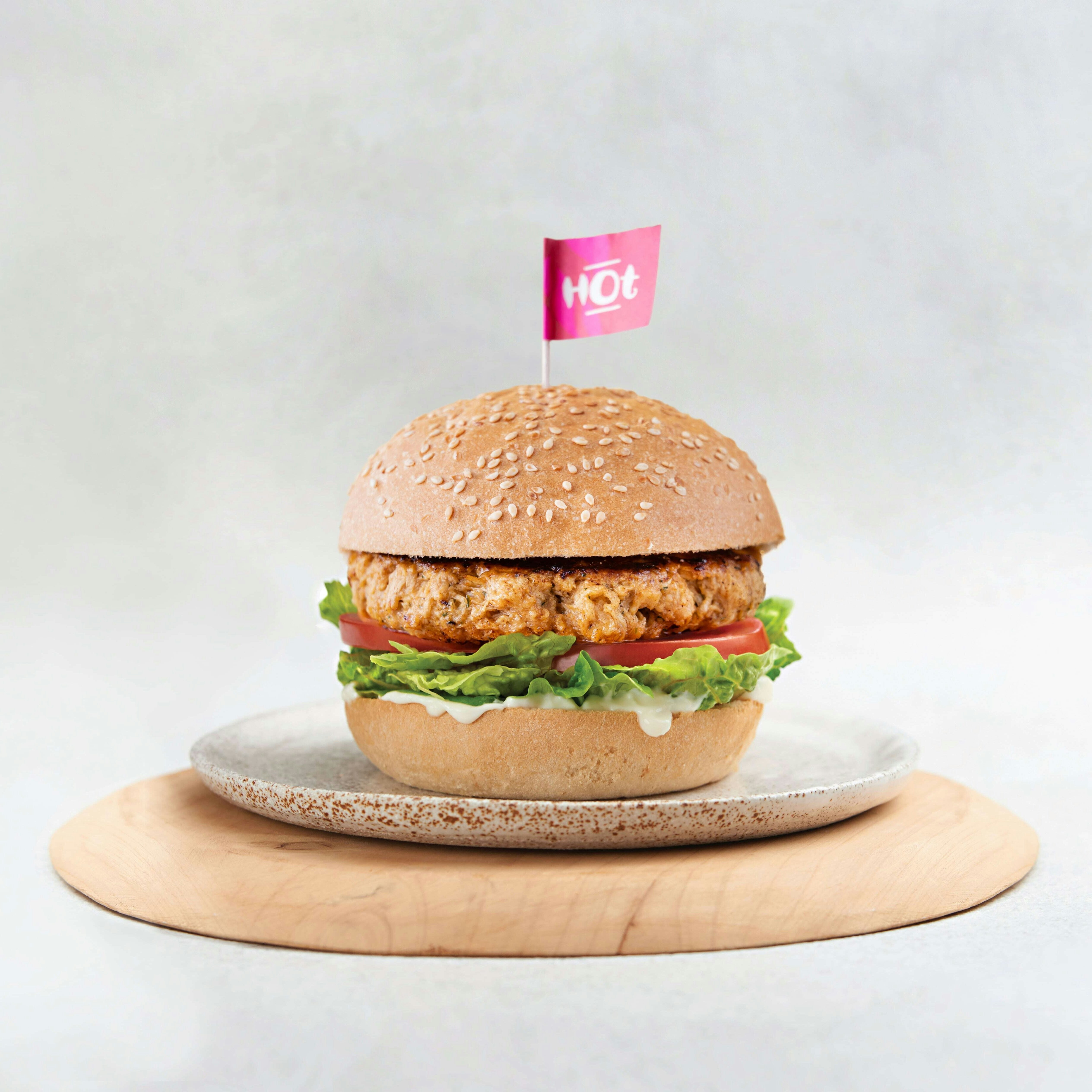 Nando's burger with new plant-based, high protein patty called Great Pretender